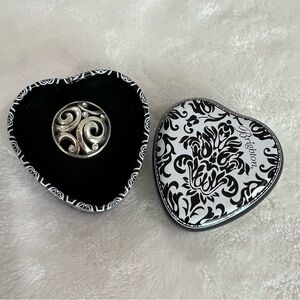 Brighton Sterling Silver Scrolled Cocktail Ring With Crystals Size 6 In Box